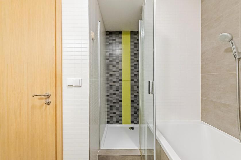 Luxury Apartment In Prague And Free Parking ภายนอก รูปภาพ